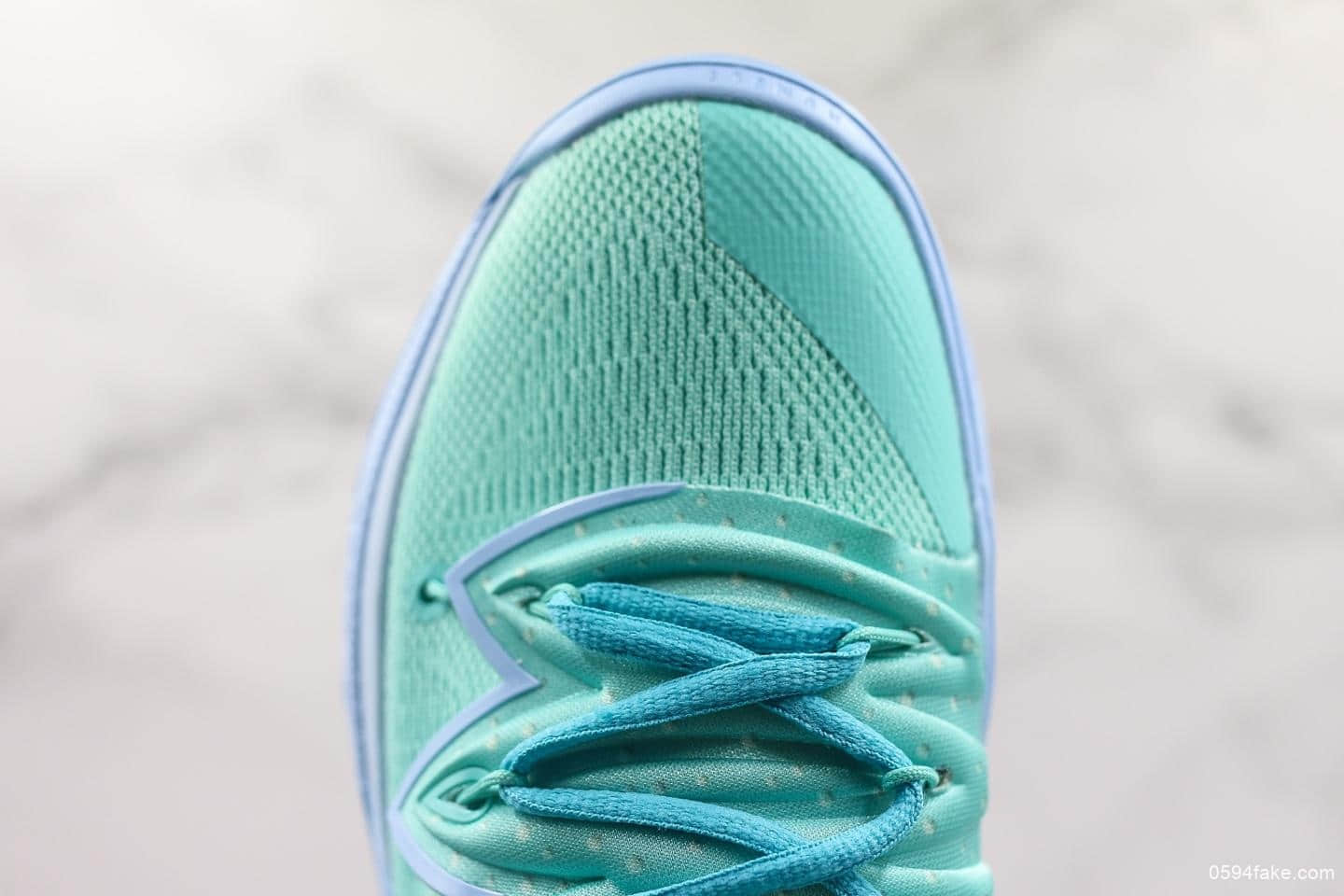 耐克Nike Kyrie 5纯原版本欧文5代官方限定配色透气针织全新实战缓震大底实战欧文5章鱼哥配色篮球鞋 货号:AO2919-409