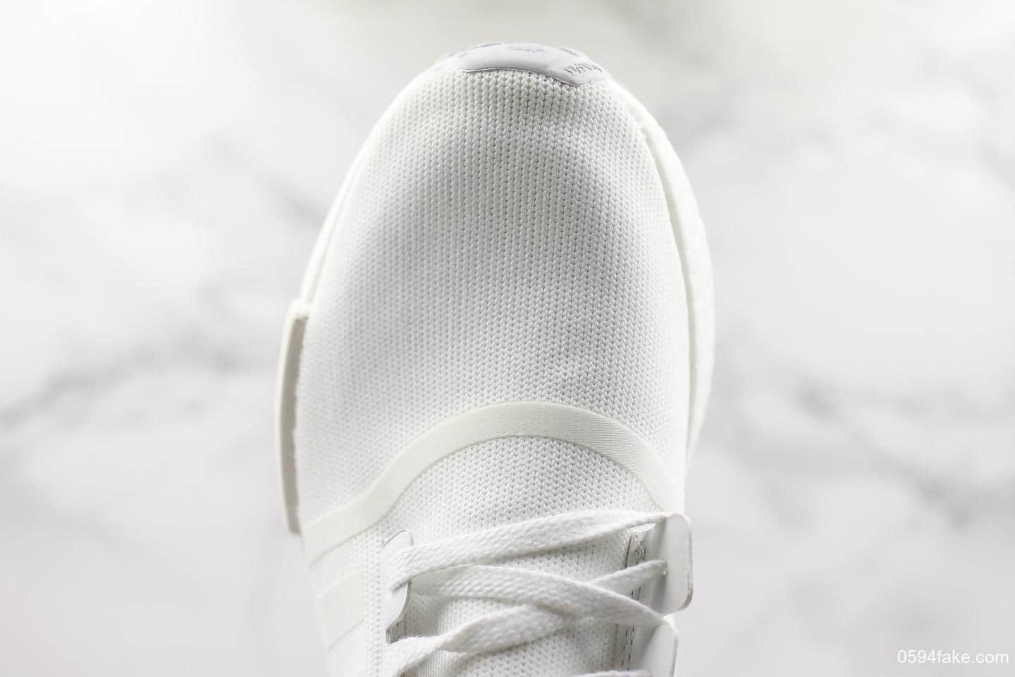 阿迪达斯Adidas Boost NMD经典系列公司级版本弹力针织面原厂巴斯夫爆米花大底跑步鞋 货号:EE6677