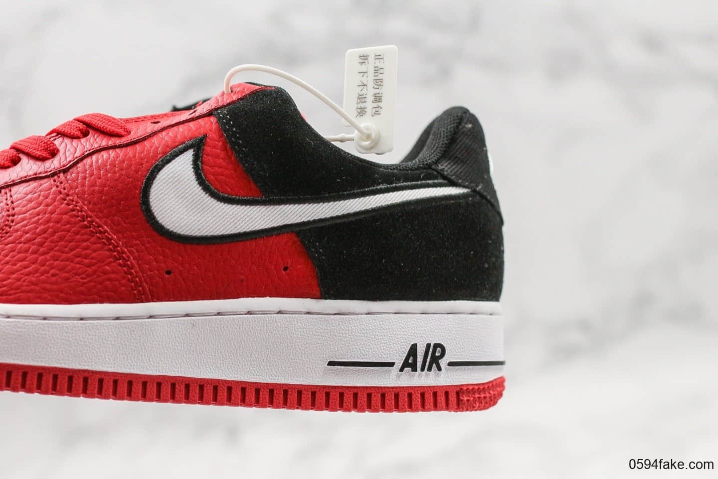 耐克Nike Air Force 1 '07 LV8 1“Mystic Red”海外限定配色红黑公司级原楦开发原装硬质牛剖层移模革 货号:AO2439-600