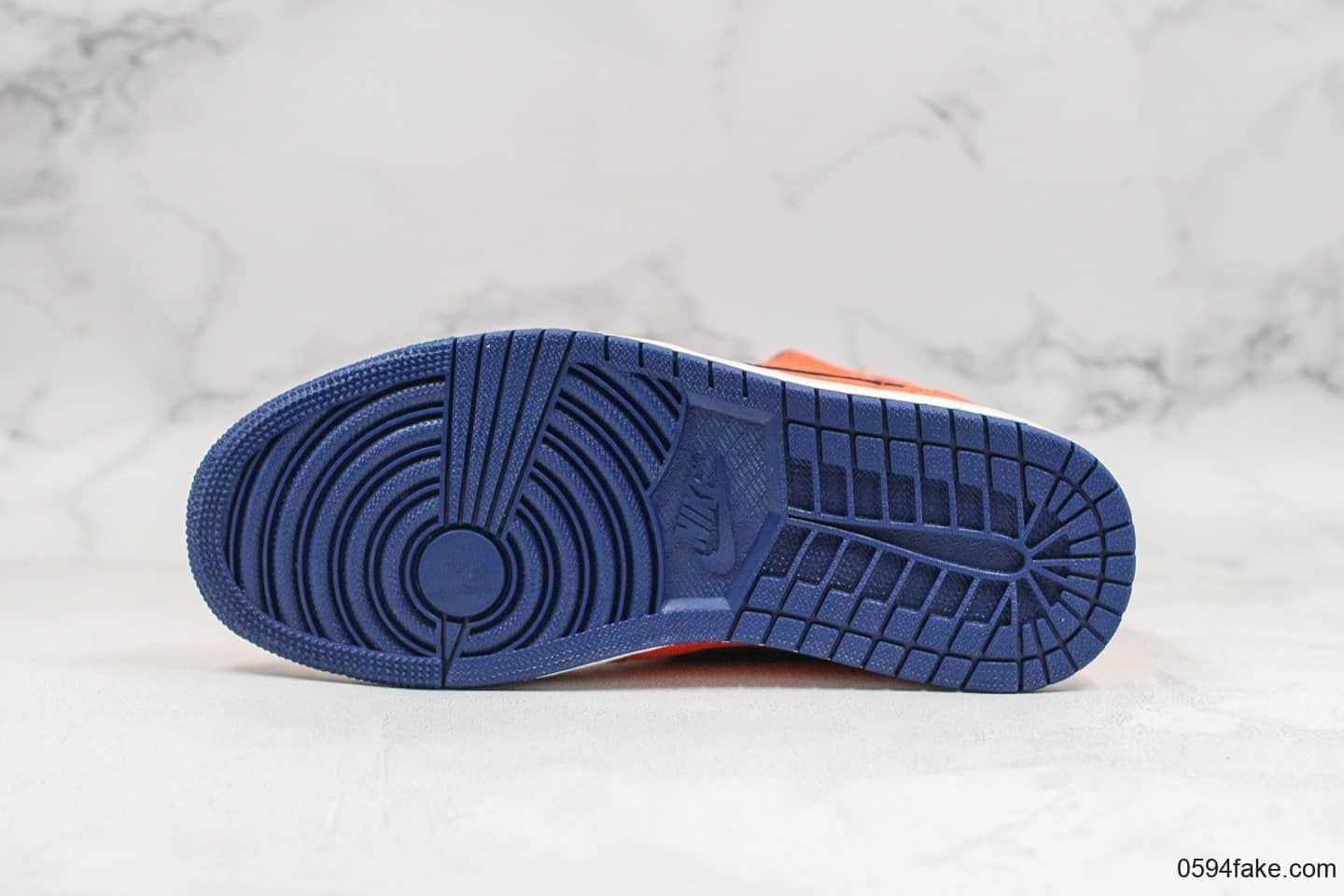 乔丹Air Jordan 1 Mid Releasing in Turf Orange珊瑚橙中帮AJ1纯原版本内置气垫搭载鞋面网眼透气 货号:CD7240-804