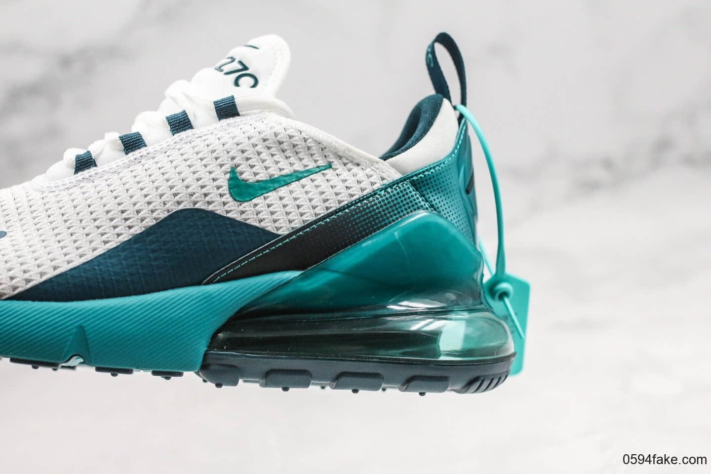 耐克NIKE AIR MAX 270 SE公司级版本混合科技透气后掌半气垫慢跑鞋原盒原标真小潘气垫 货号：AQ9164-102