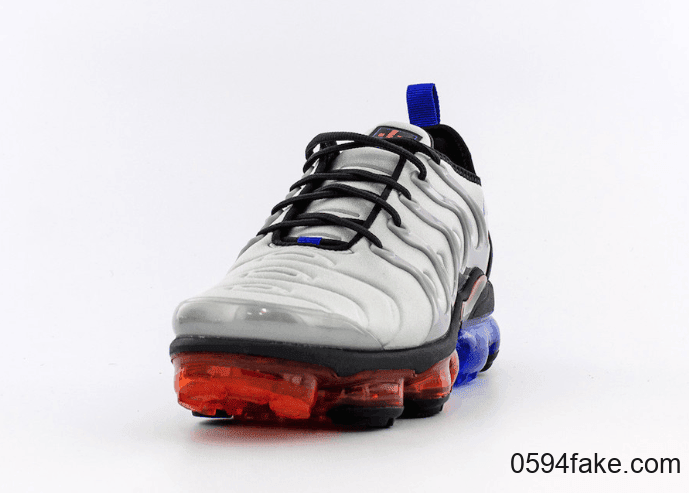 撞色中底!全新Air VaporMax Plus现已发售! 货号:CU9241-001