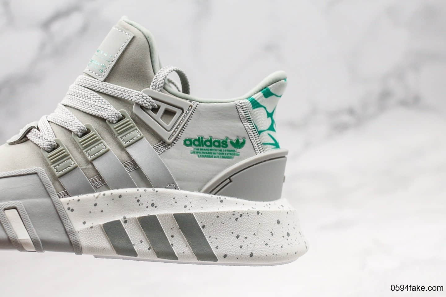 阿迪达斯Adidas EQT BASK ADV纯原版本秋冬麂皮EQT系列灰绿色原厂PU大底原档案数据开发 货号：EE7818