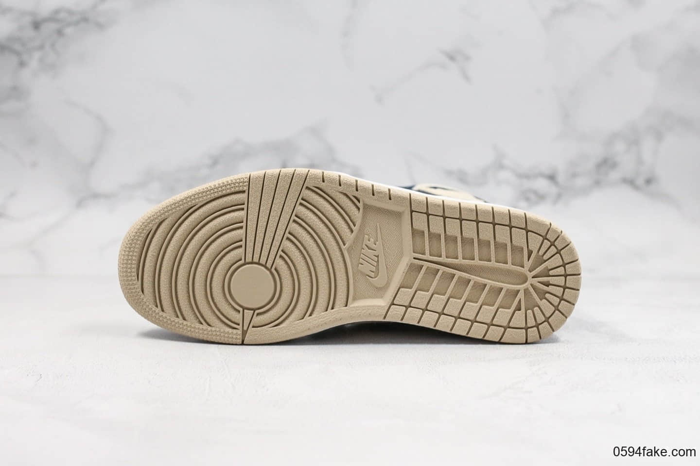 乔丹Air Jordan 1纯原版本高帮AJ1米白蓝原档案数据开发精准后跟定型区别市面通货版本 货号:AQ9131-401