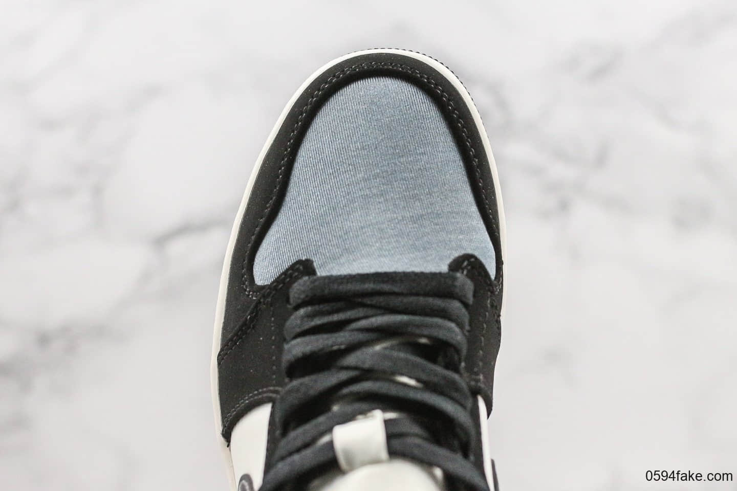 乔丹Air Jordan 1 Mid公司级版本中帮aj1丝绸伯爵原盒原标原鞋开模一比一打造 货号:852542-011