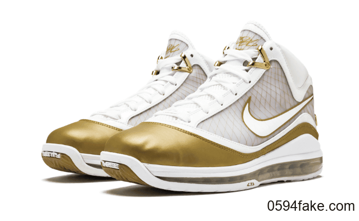 詹姆斯LeBron 7中秋配色明年回归！中国风浓郁！