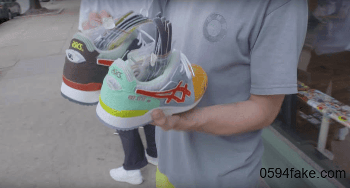 鸳鸯设计+灯芯绒拼接!重磅SW x atmos x ASICS 三方联名释出最新实物图!