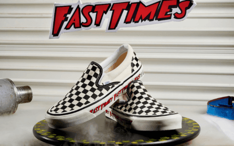 1982年经典配色复刻！这双Vans棋盘格来头不小！