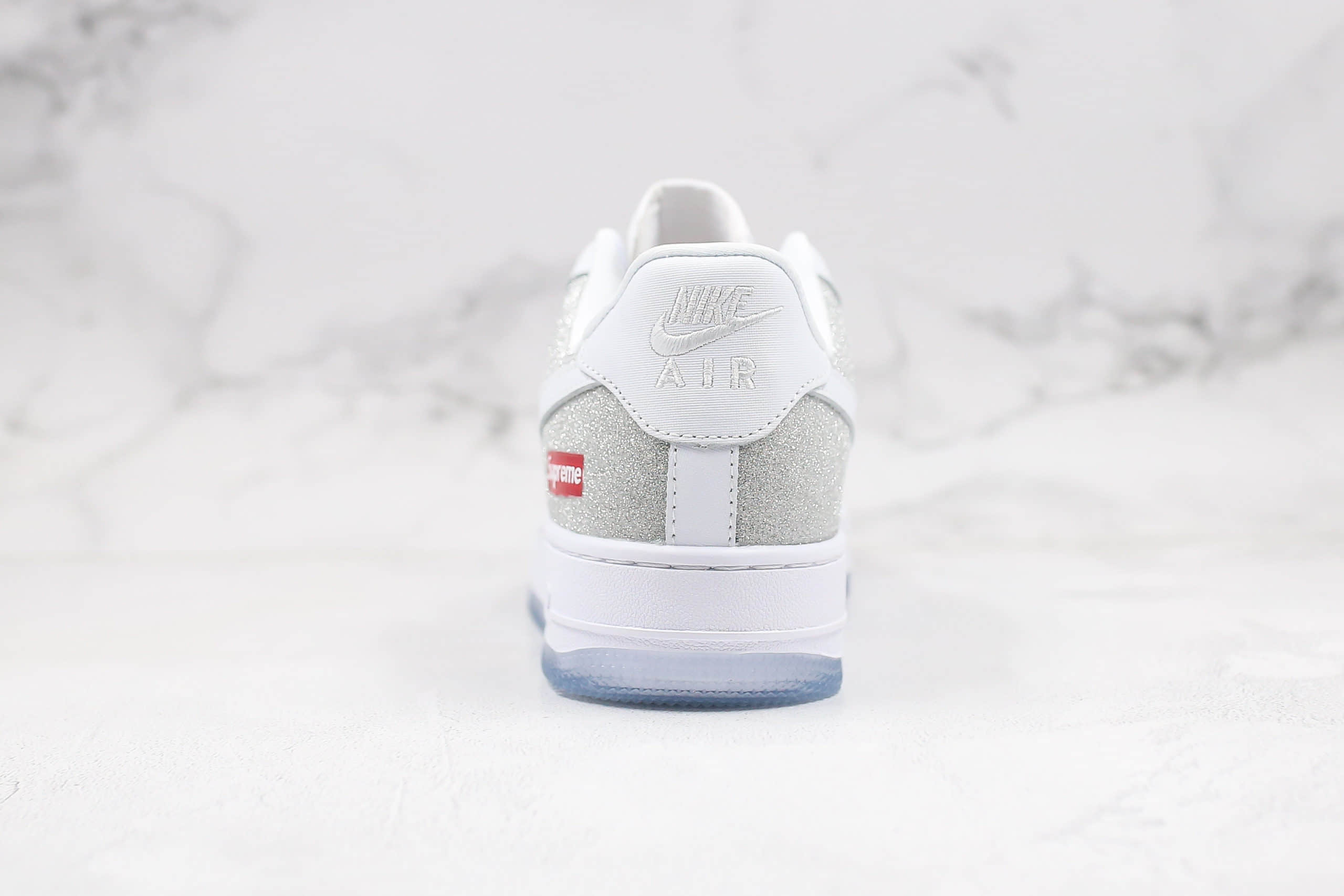 耐克Nike 2020SS AIR FOCRE 1 Low White White公司级版本低帮空军一号Supreme联名款满天星配色内置气垫 货号:AO9286-100