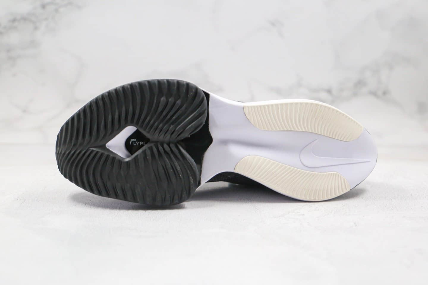耐克Nike Air Zoom Alphafly NEXT%「破2」纯原版本马拉松厚底慢跑鞋黑白色内置气垫搭载内置碳板 货号:CI9925-002