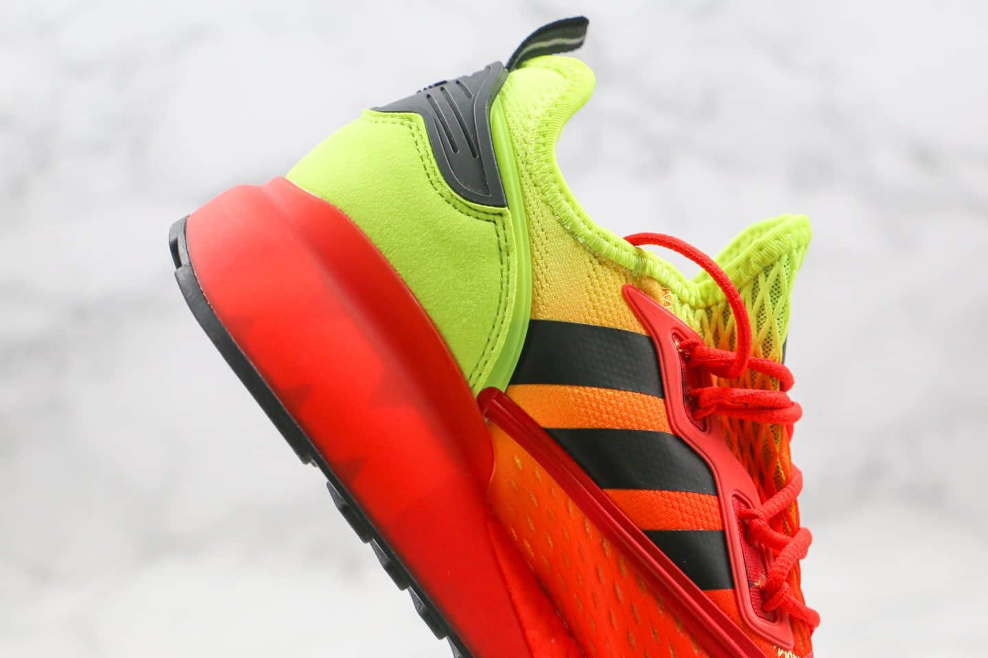 阿迪达斯Adidas Originals ZX 2K Boost纯原版本易烊千玺同款缓震跑鞋橙绿色内置真爆米花缓震 货号:FW0482