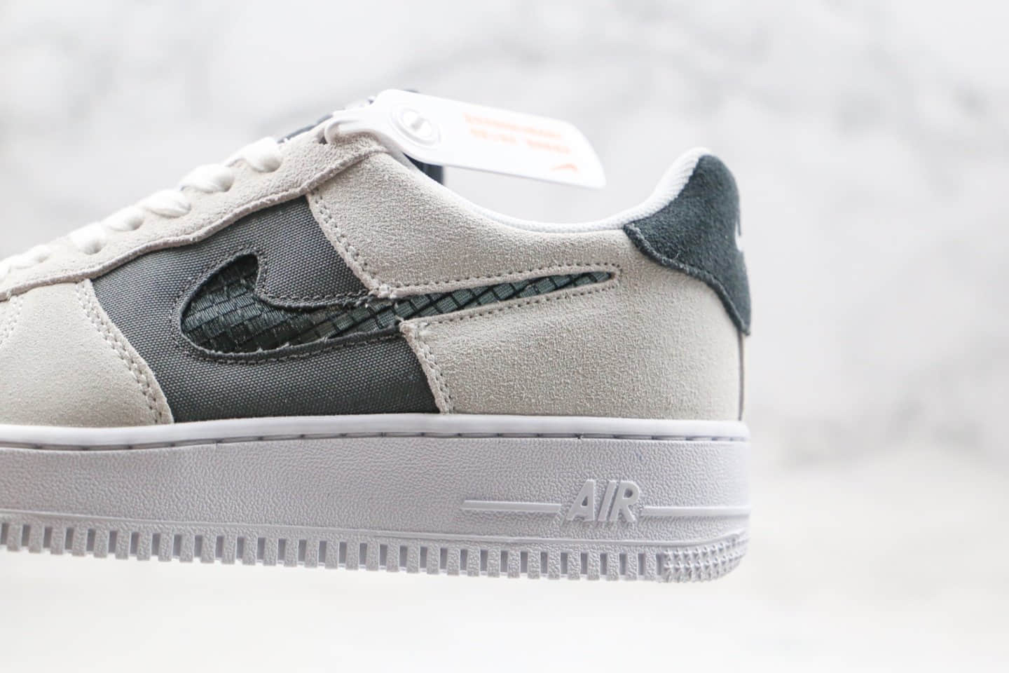 耐克Nike Air Force 1 LV8 1 Fresh Air GS纯原版本低帮空军一号编织格子勾白铁灰黑色内置Sole气垫 货号：CJ4093-100