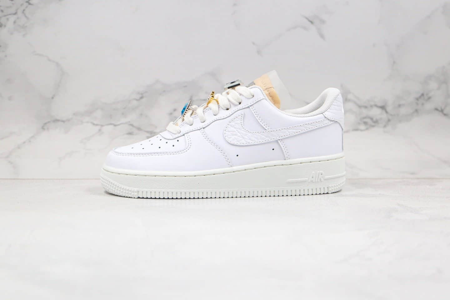 耐克Nike Air Force 1 07 LX White Onyx Bling LF纯原版本低帮空军一号钻石哔呤宝石装饰板鞋内置全掌Sole气垫 货号:CZ8101-100