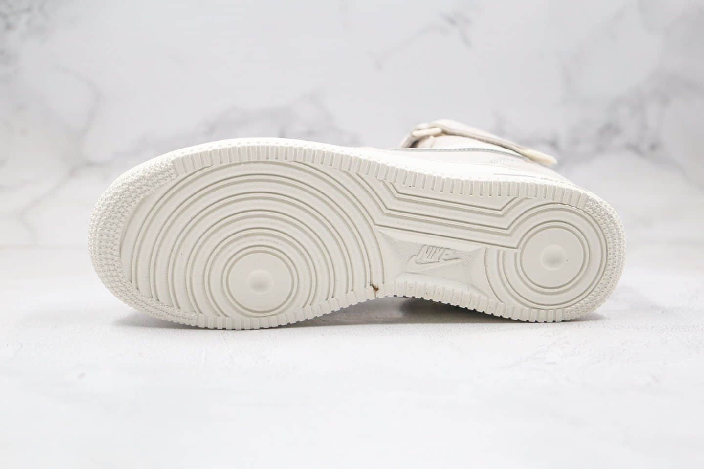 耐克Nike Air Force 1 Mid 07纯原版本中帮空军一号3M反光浅灰色板鞋内置全掌Sole气垫 货号:315121-048