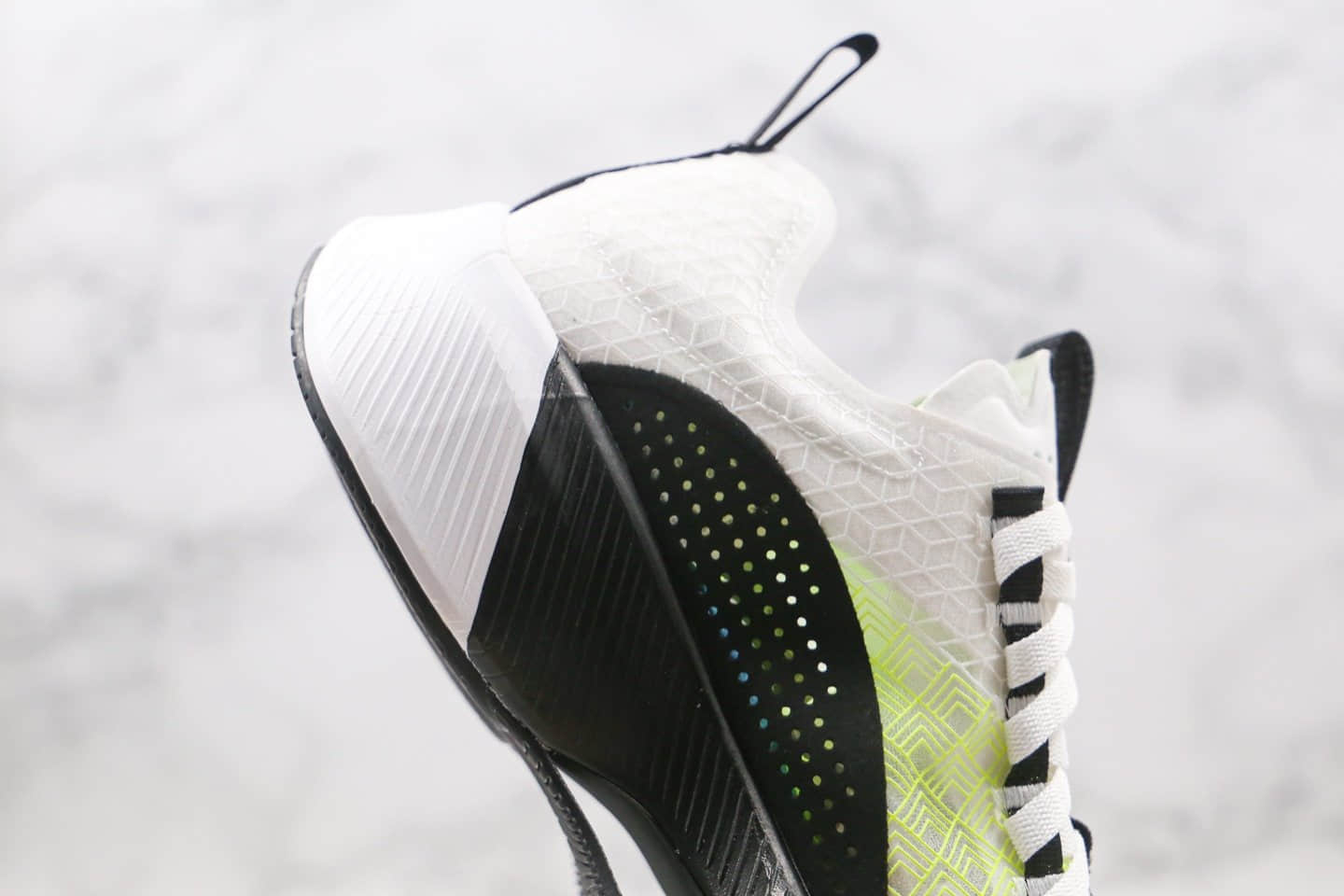 乔丹Air Jordan zoom renegade纯原版本马拉松蝉翼跑鞋白黑绿色内置气垫原楦头纸板打造 货号:CJ5383-103