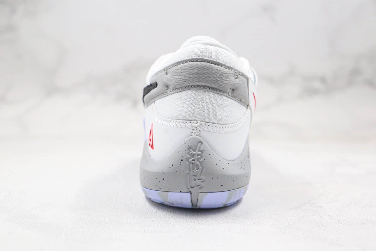 耐克Nike Zoom Freak 2纯原版本字母哥二代白紫灰色实战篮球鞋内置气垫原档案数据开发 货号:CK5424-101