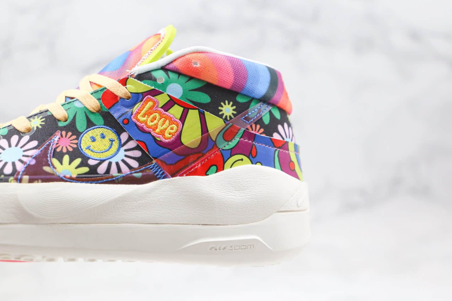 耐克KD13 Zoom EP纯原版本杜兰特13代篮球鞋村上隆小花配色内置气垫支持实战 货号:DA1341-100