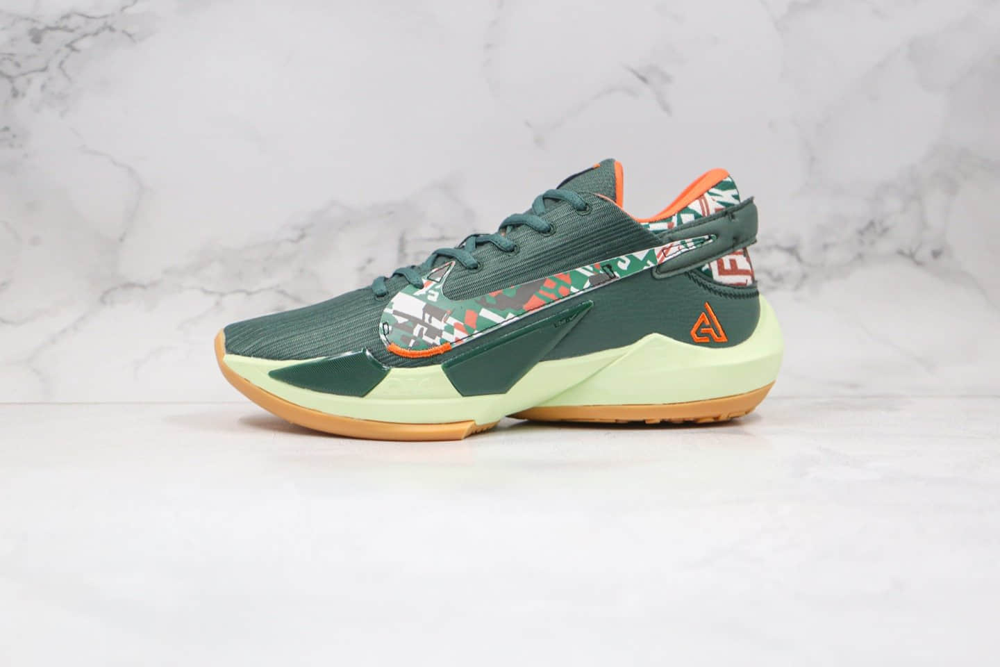 耐克Nike Zoom Freak 2纯原版本字母哥二代篮球鞋绿橙色内置气垫支持实战 货号:CK5424-301