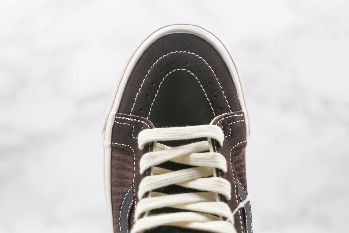 万斯Vans Sk8-Mid公司级版本中帮帆布麂皮拼接板鞋咖啡棕原厂硫化大底 货号:VN0A3ZCDUN8