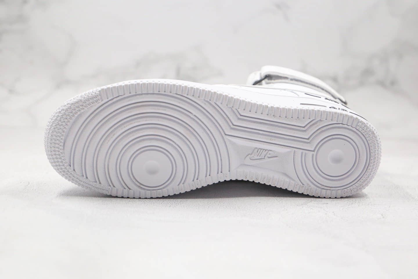 耐克Nike Air Force 1 High纯原版本空军一号高帮AF1白黑解构内置全掌Solo气垫 货号:CJ1385-100