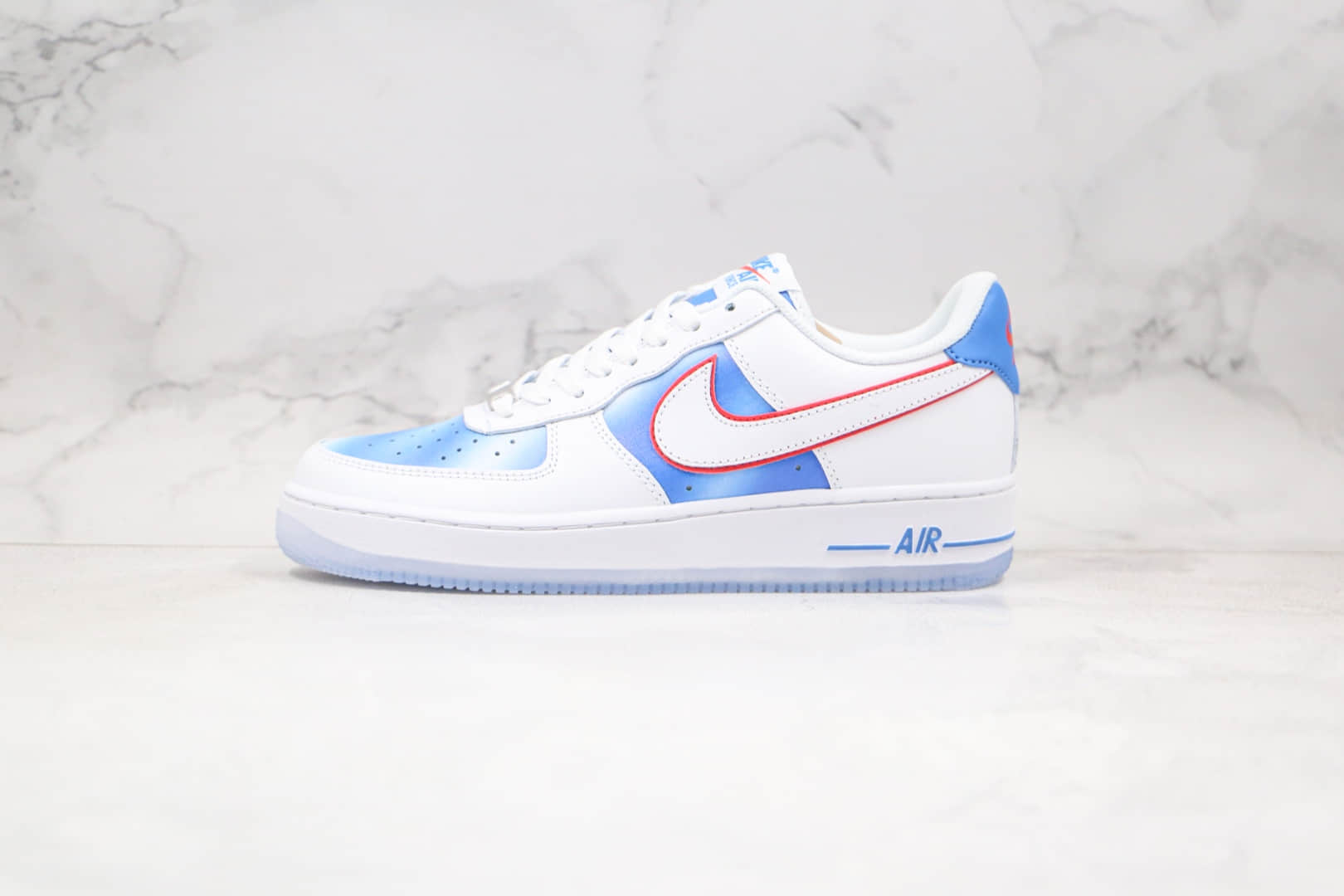 耐克Nike Air Force 1 Low纯原版本低帮空军一号蓝天白云板鞋内置全掌Sole气垫 货号：DC1404-100