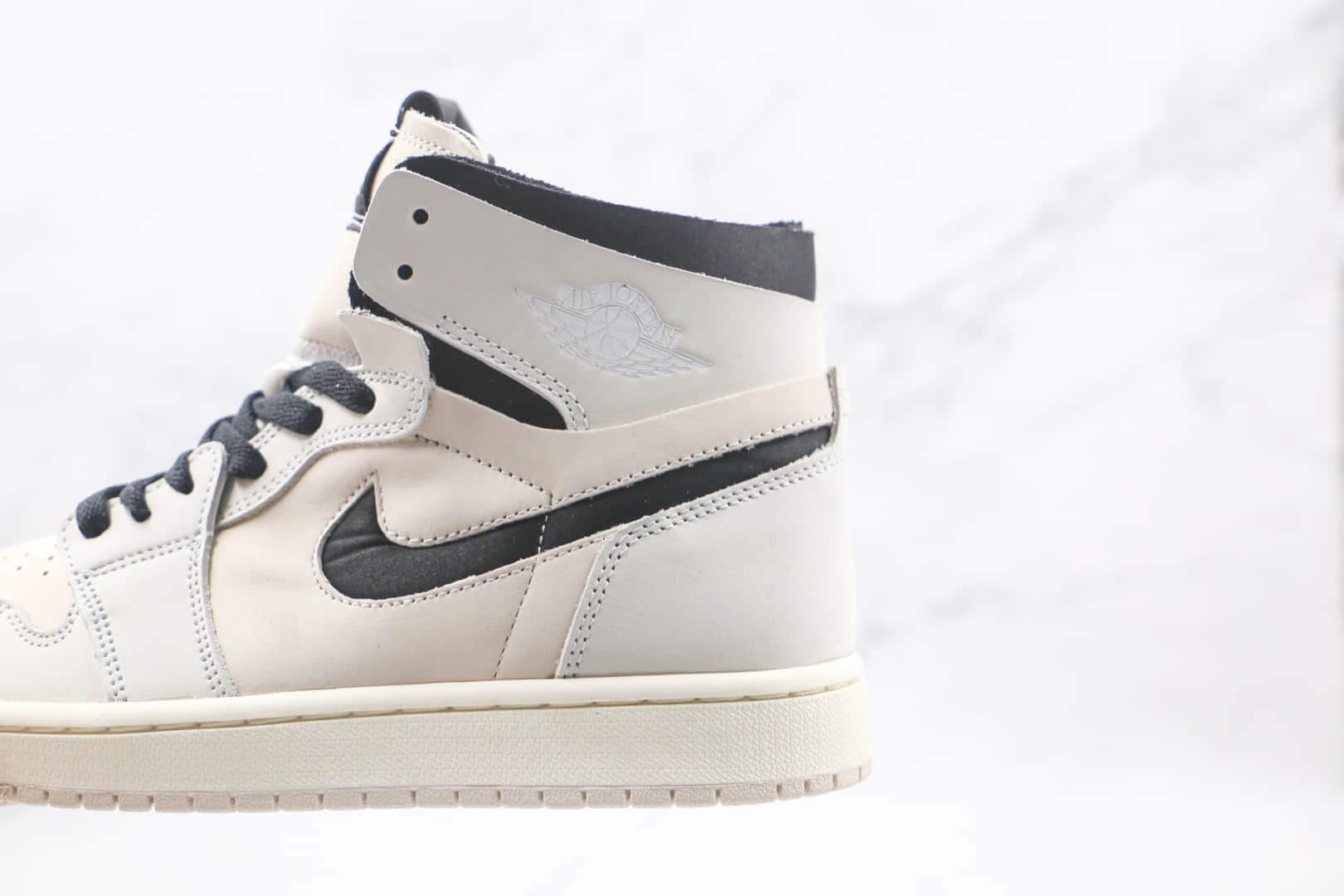 乔丹Air Jordan 1 Zoom Air CMFT Summit White纯原版本高帮AJ1米白珍珠奶茶板鞋正确后跟定型 货号：CT0979-601