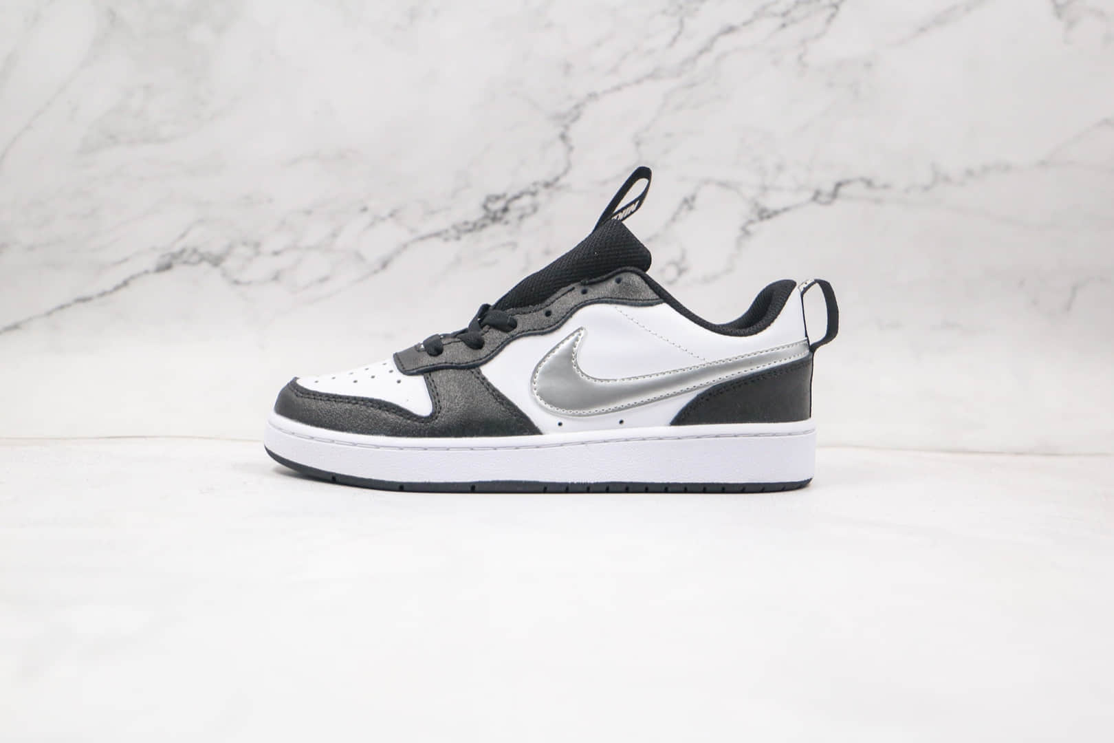 耐克Nike Court Borough Low 2纯原版本低帮黑白银板鞋原楦头纸板打造 货号:CT3964-100