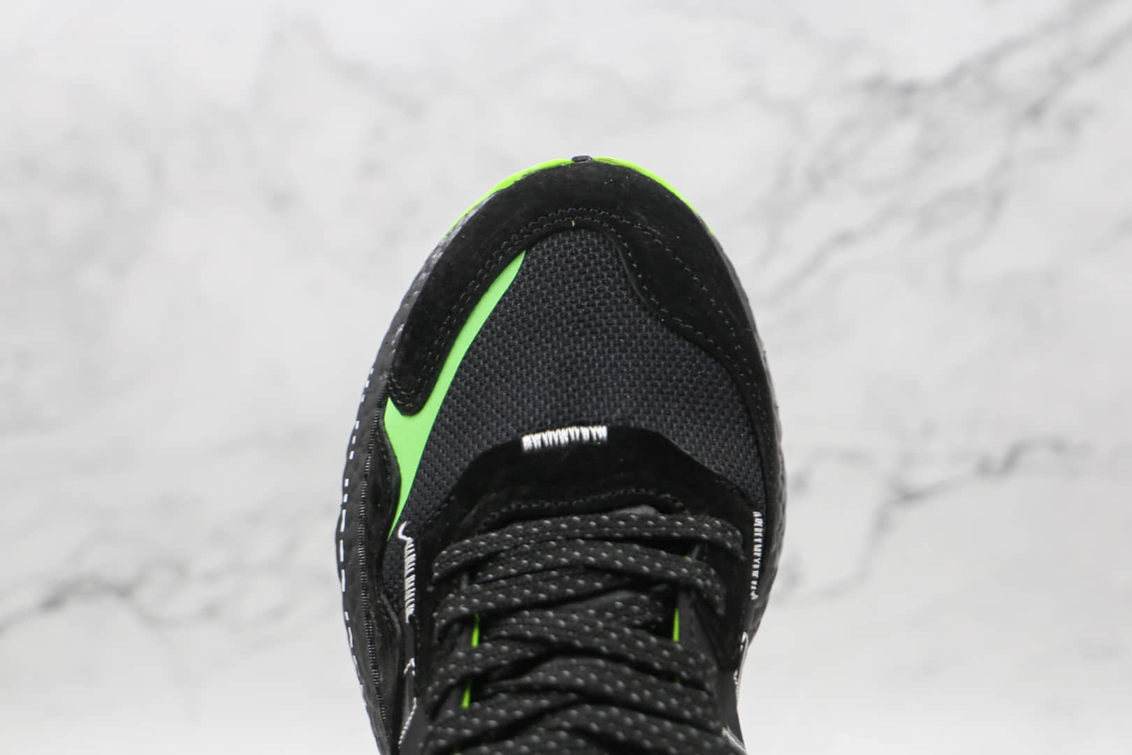 阿迪达斯Adidas Nite Jogger 2019 Boost纯原版本夜行者一代黑绿色爆米花跑鞋原楦头纸板打造 货号：HO3249