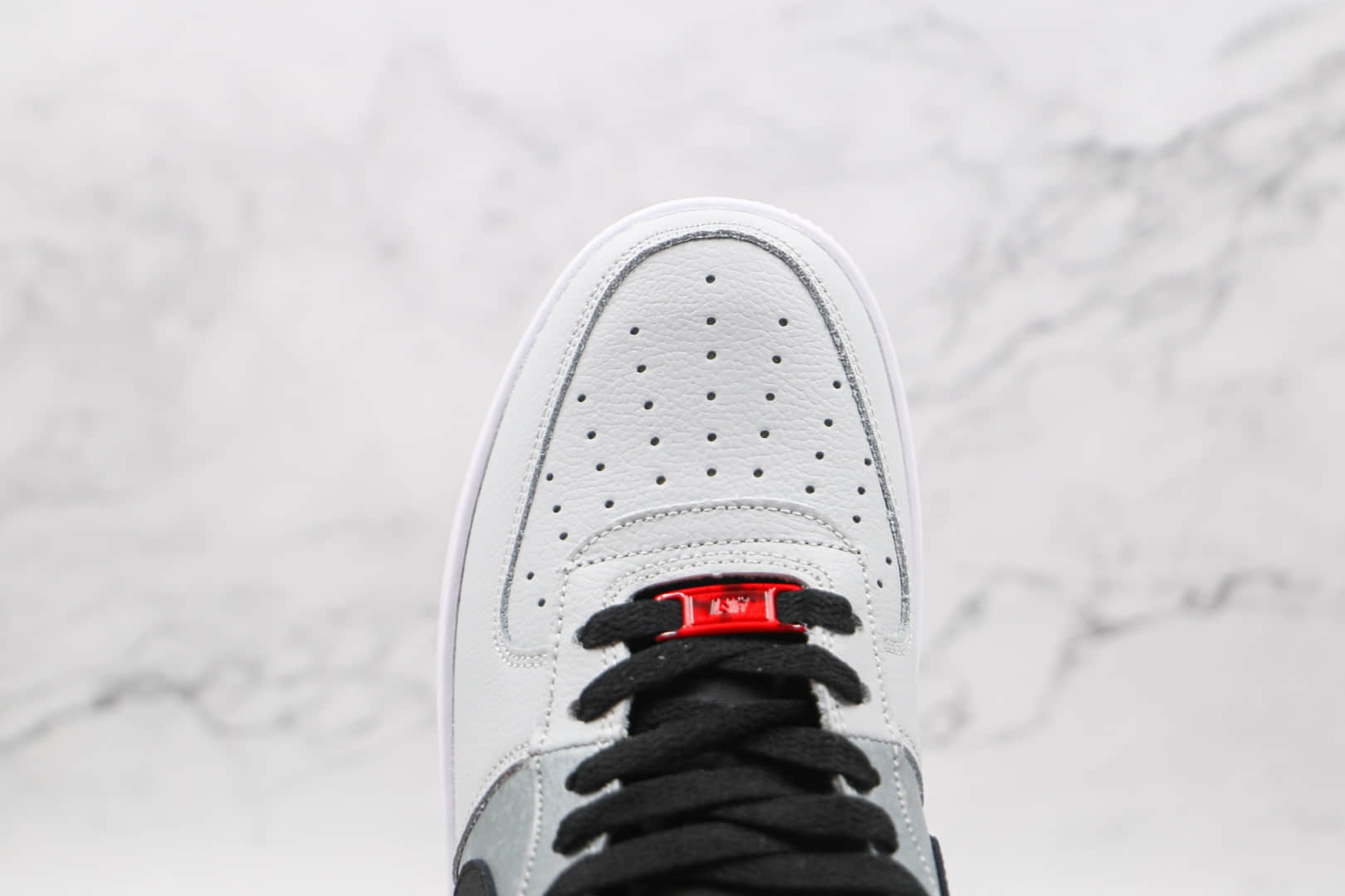 耐克NIKE AIR FORCE 1 '07 LV8纯原版本低帮空军一号白灰黑色拼色板鞋内置气垫 货号:CZ0337-001