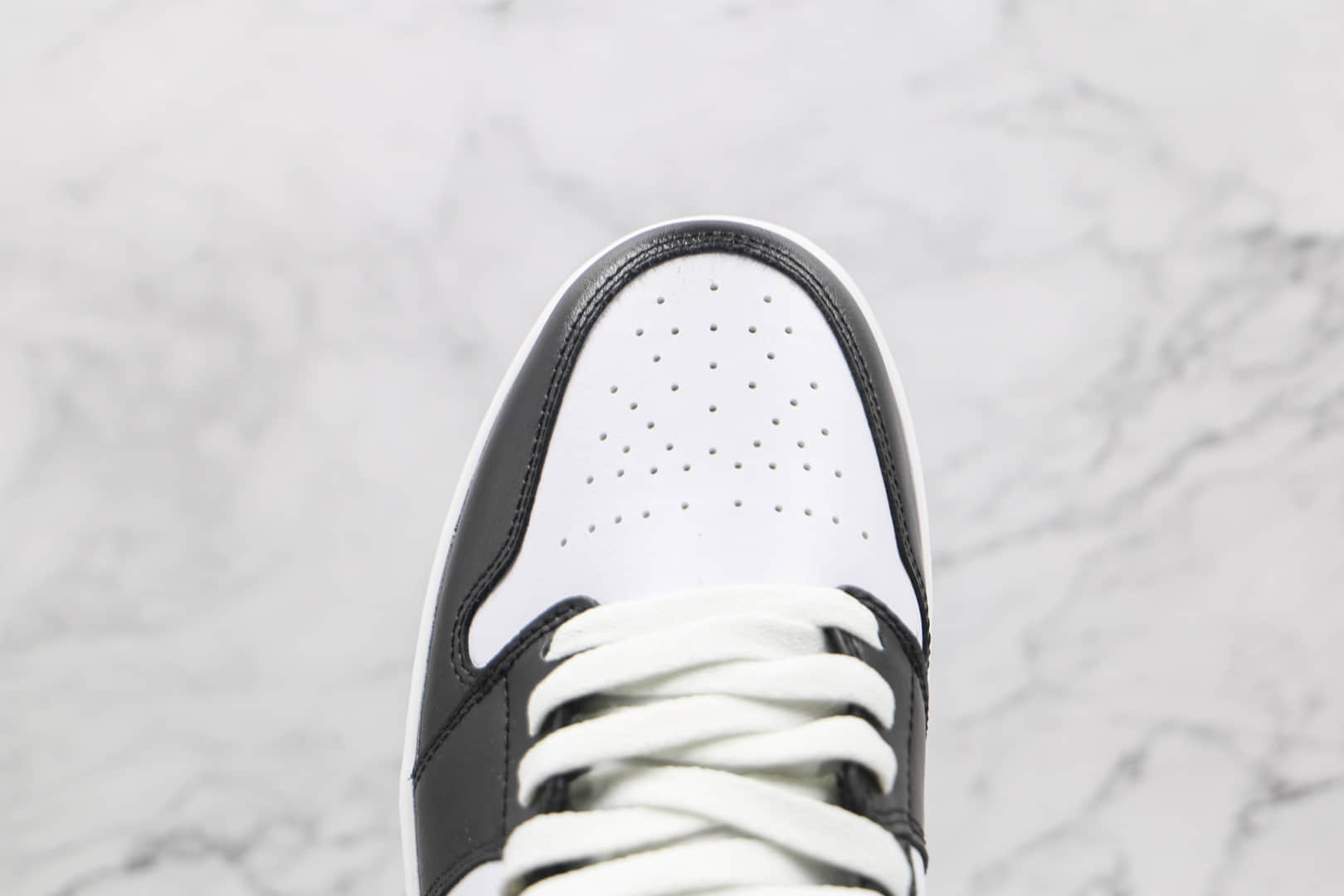 乔丹Air Jordan 1 Mid SE GS纯原版本中帮AJ1皇家蓝原楦头纸板打造 货号:BQ6472-102