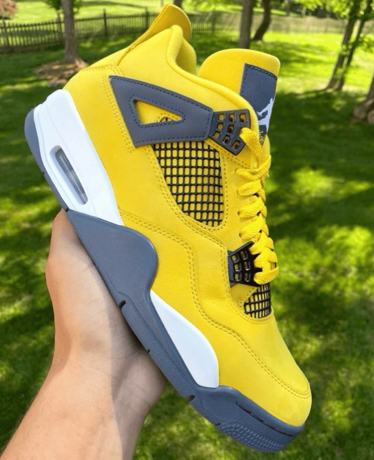 电母AJ4又有最新实物图！太帅了不愧是天价球鞋！ 货号：CT8527-700