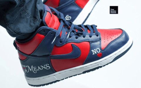 红蓝Supreme x Nike SB Dunk上脚图释出！你会入手吗？