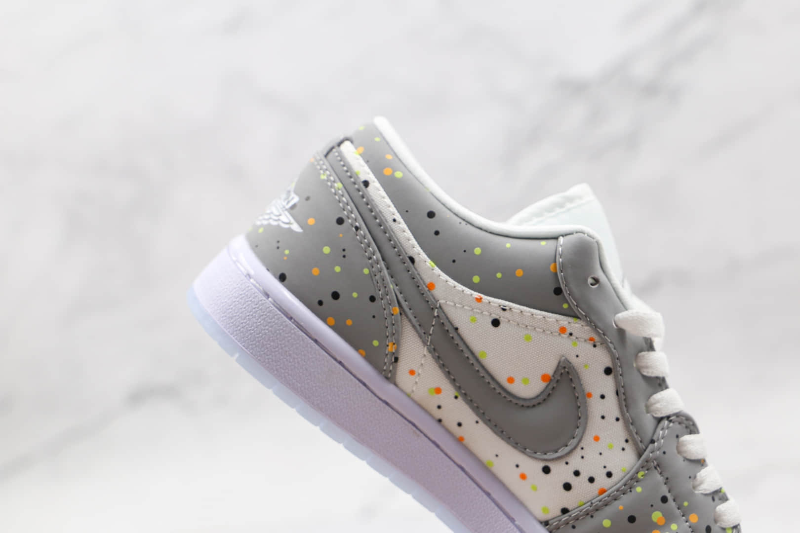 乔丹Air Jordan 1 Low纯原版本乔1篮球鞋低帮AJ1喷墨白灰原鞋开模 货号：DC0774-001