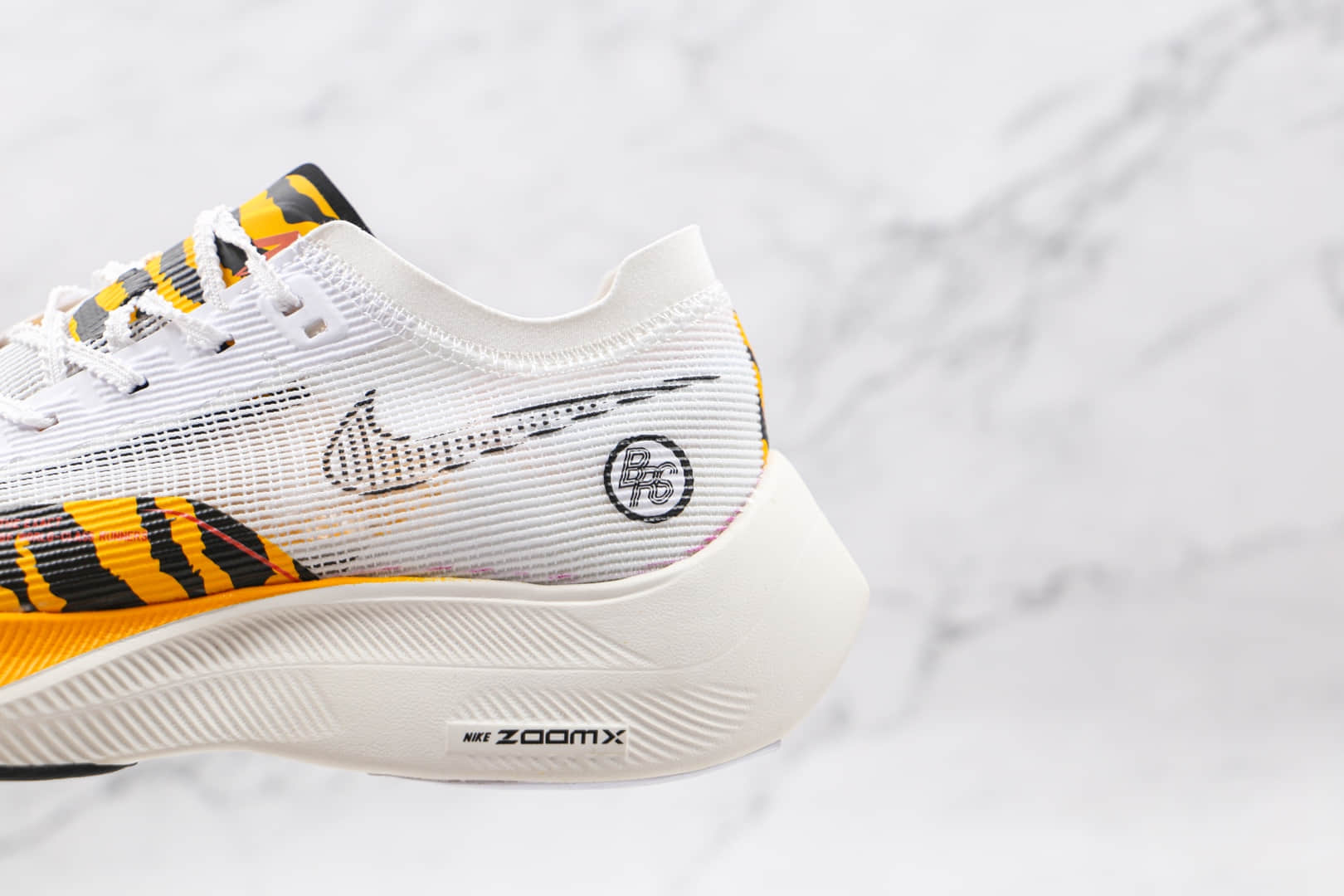 耐克Nike ZoomX Vaporfly Next% 2纯原版本白橙黑色斑马纹蝉翼慢跑鞋原盒原标 货号：DM7601-100