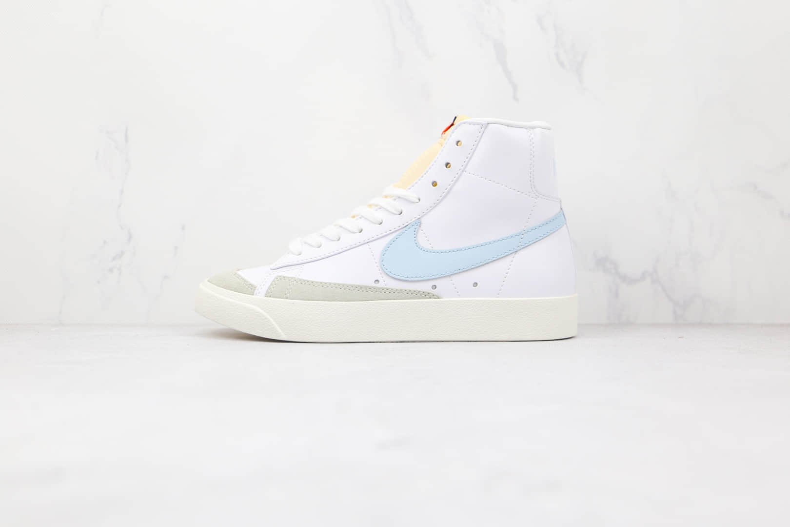 耐克NIKE Blazer MID‘77 VNTG纯原版本高帮开拓者白蓝色板鞋原楦头纸板打造 货号:BQ6806-109