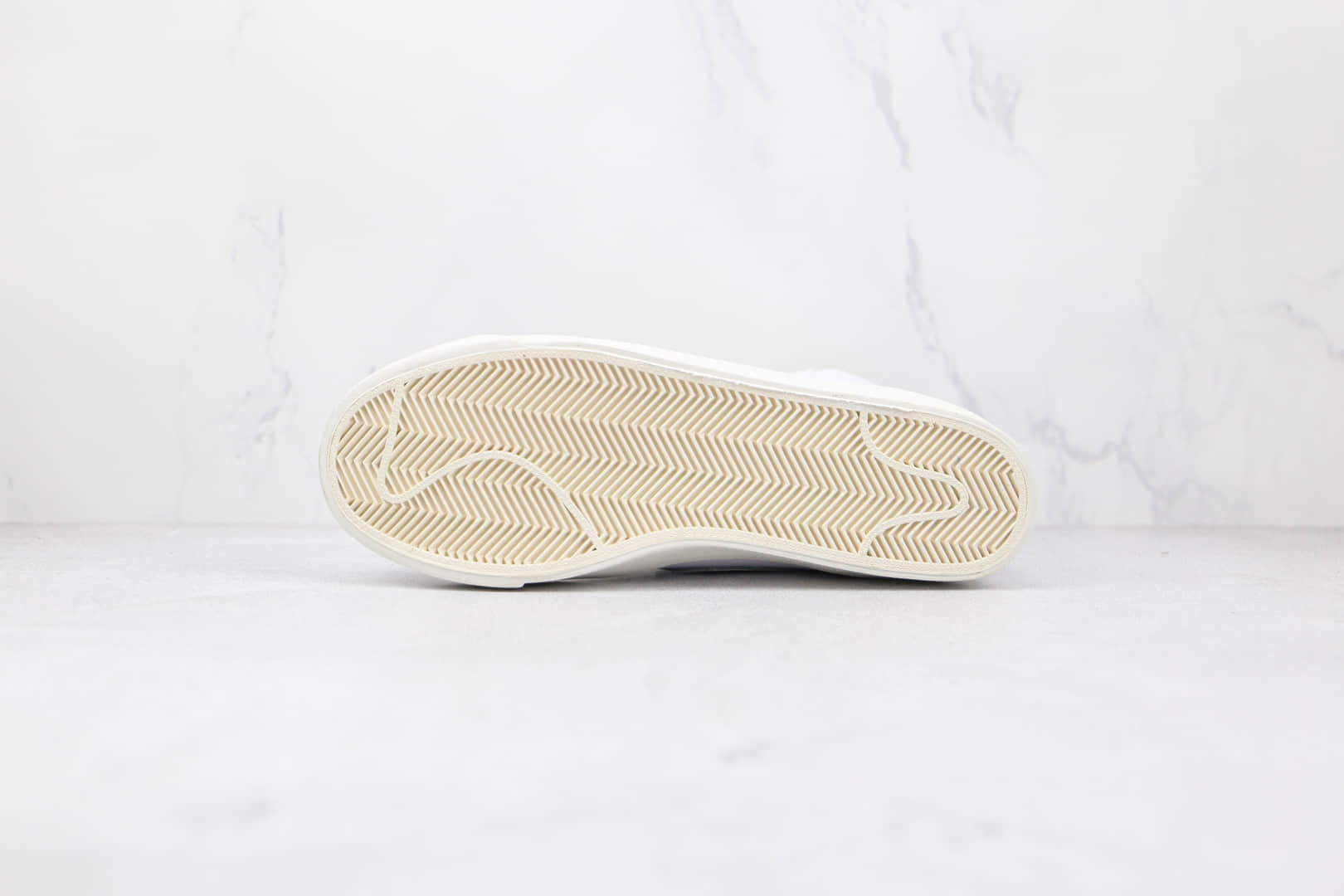 耐克NIKE Blazer MID‘77 VNTG纯原版本高帮开拓者白蓝色板鞋原楦头纸板打造 货号:BQ6806-109