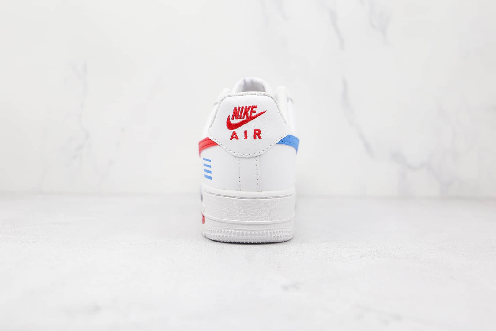 耐克Nike Air Force 1 Low纯原版本低帮空军一号白蓝红色涂鸦板鞋内置气垫 货号：CW2288-111