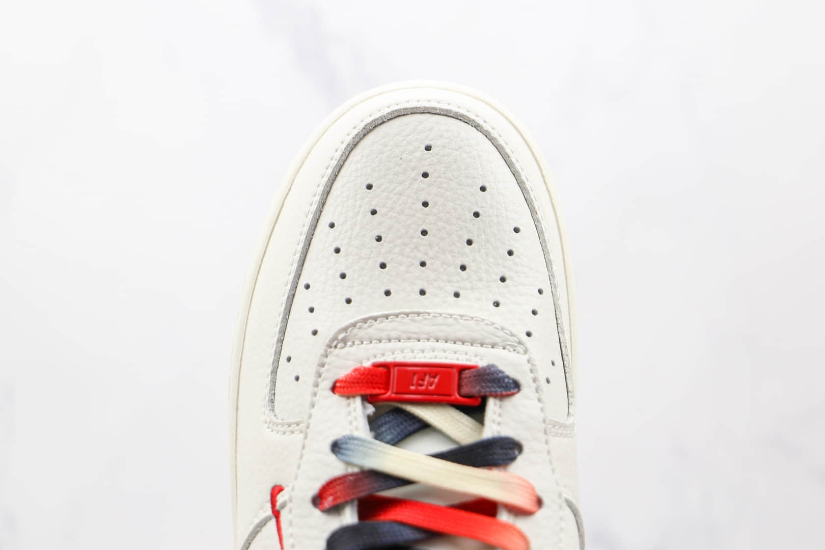 耐克Nike Air Force 1 Low 07纯原版本低帮空军一号白红黑色公牛联名芝加哥配色板鞋内置Sole气垫 货号:CH2806-306