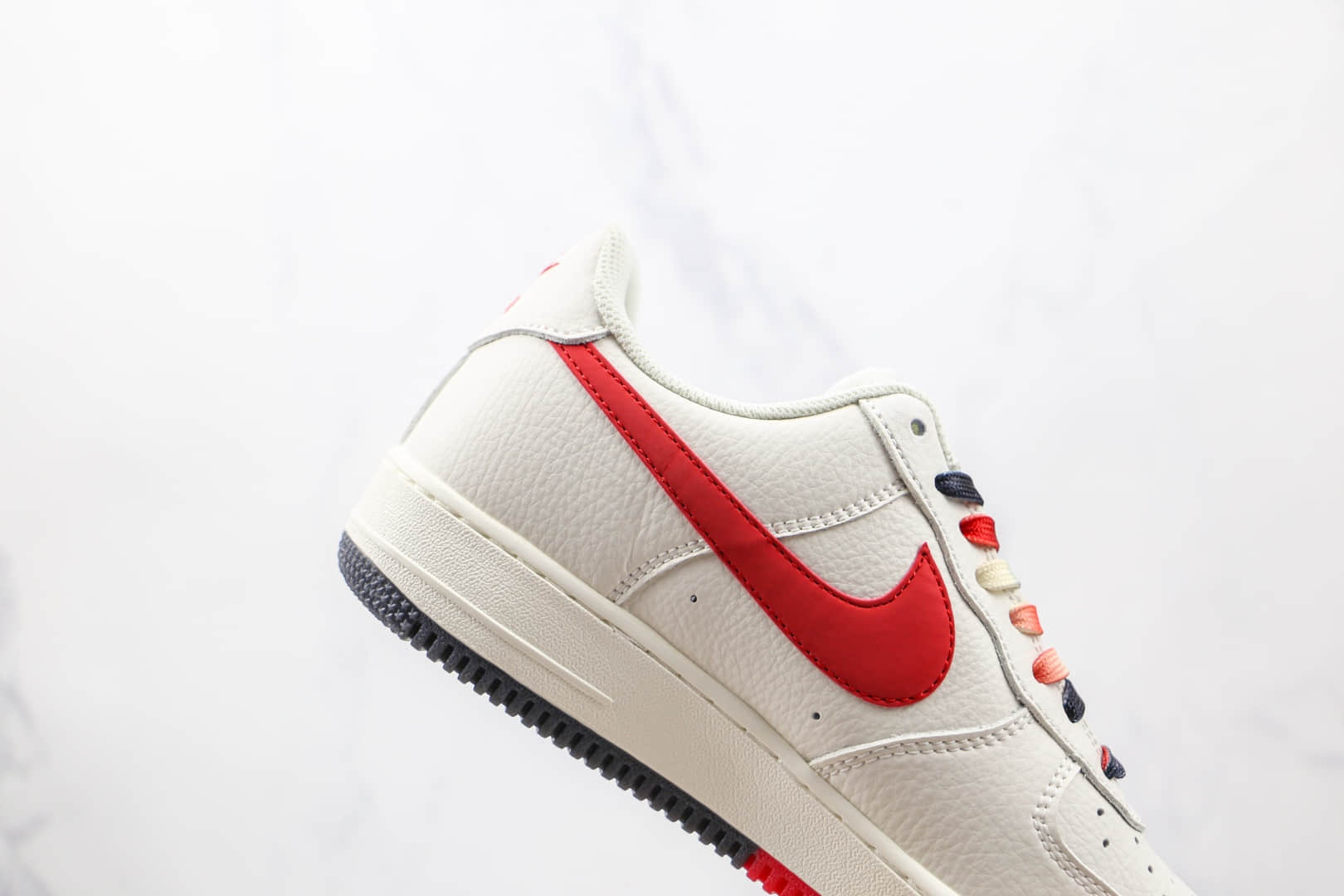 耐克Nike Air Force 1 Low 07纯原版本低帮空军一号白红黑色公牛联名芝加哥配色板鞋内置Sole气垫 货号:CH2806-306
