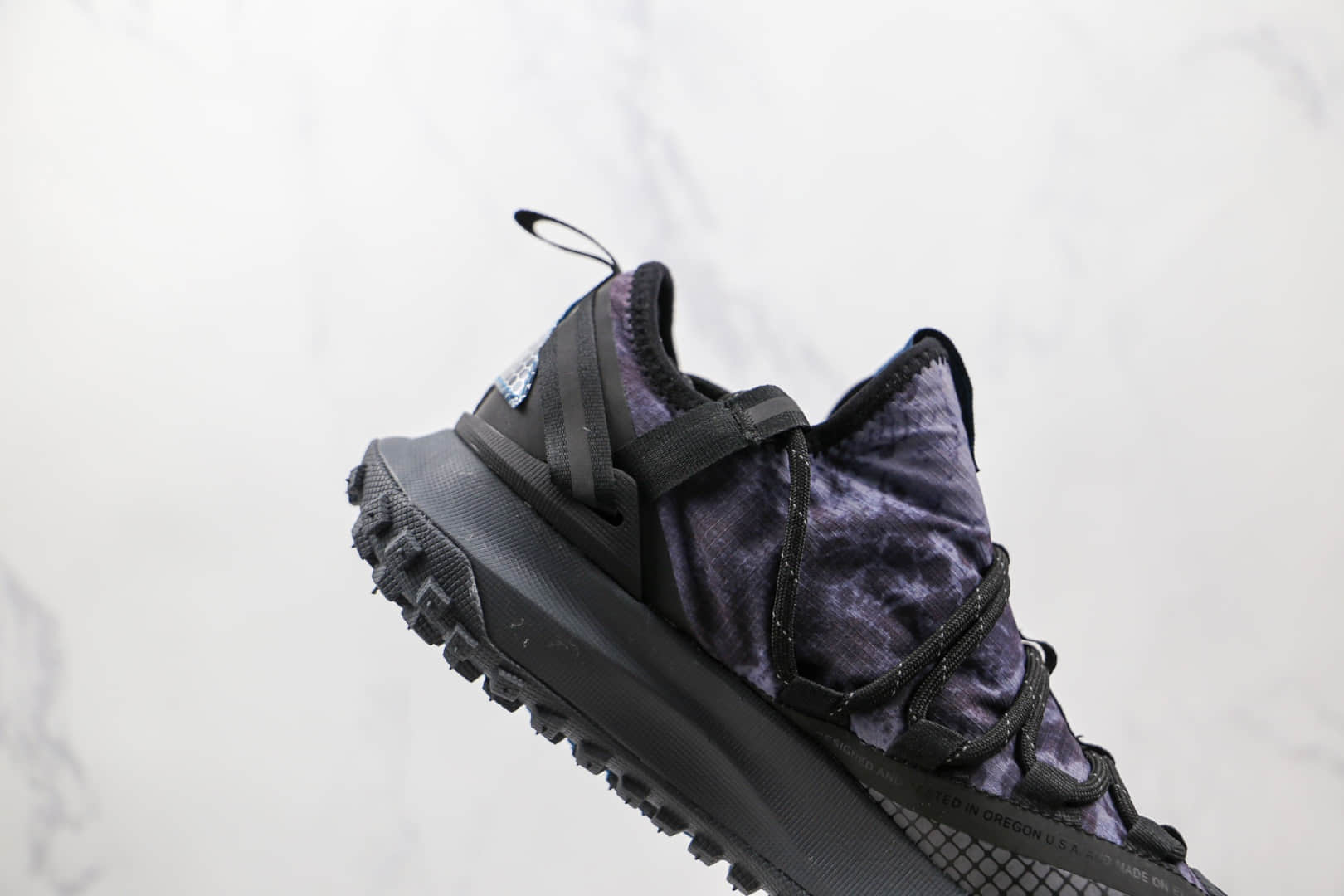 耐克Nike ACG Mountain Fly Low Fossil Stone纯原版本网状黑紫色ACG户外登山鞋原档案数据开发 货号：DC9660-001