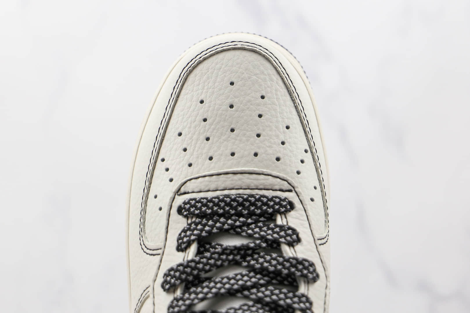 耐克Nike Air Force 1 mid纯原版本中帮空军一号五道杠夜魔侠联名款板鞋原档案数据开发 货号:CK6690-100