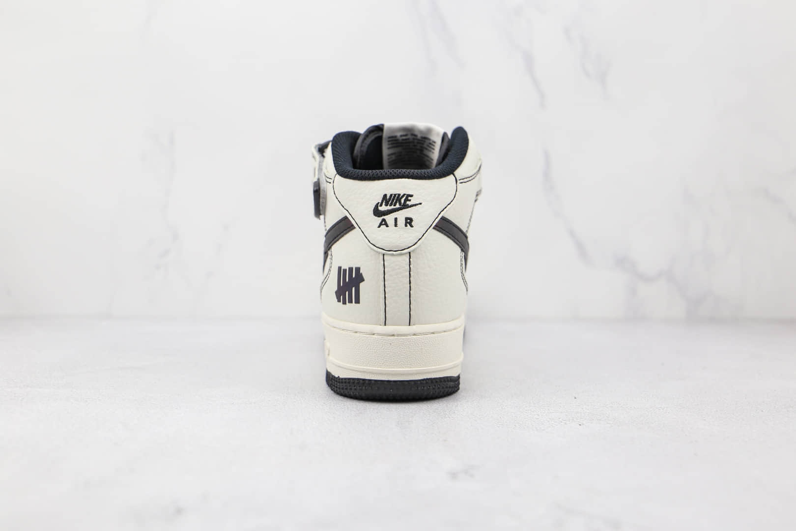 耐克Nike Air Force 1 mid纯原版本中帮空军一号五道杠夜魔侠联名款板鞋原档案数据开发 货号:CK6690-100