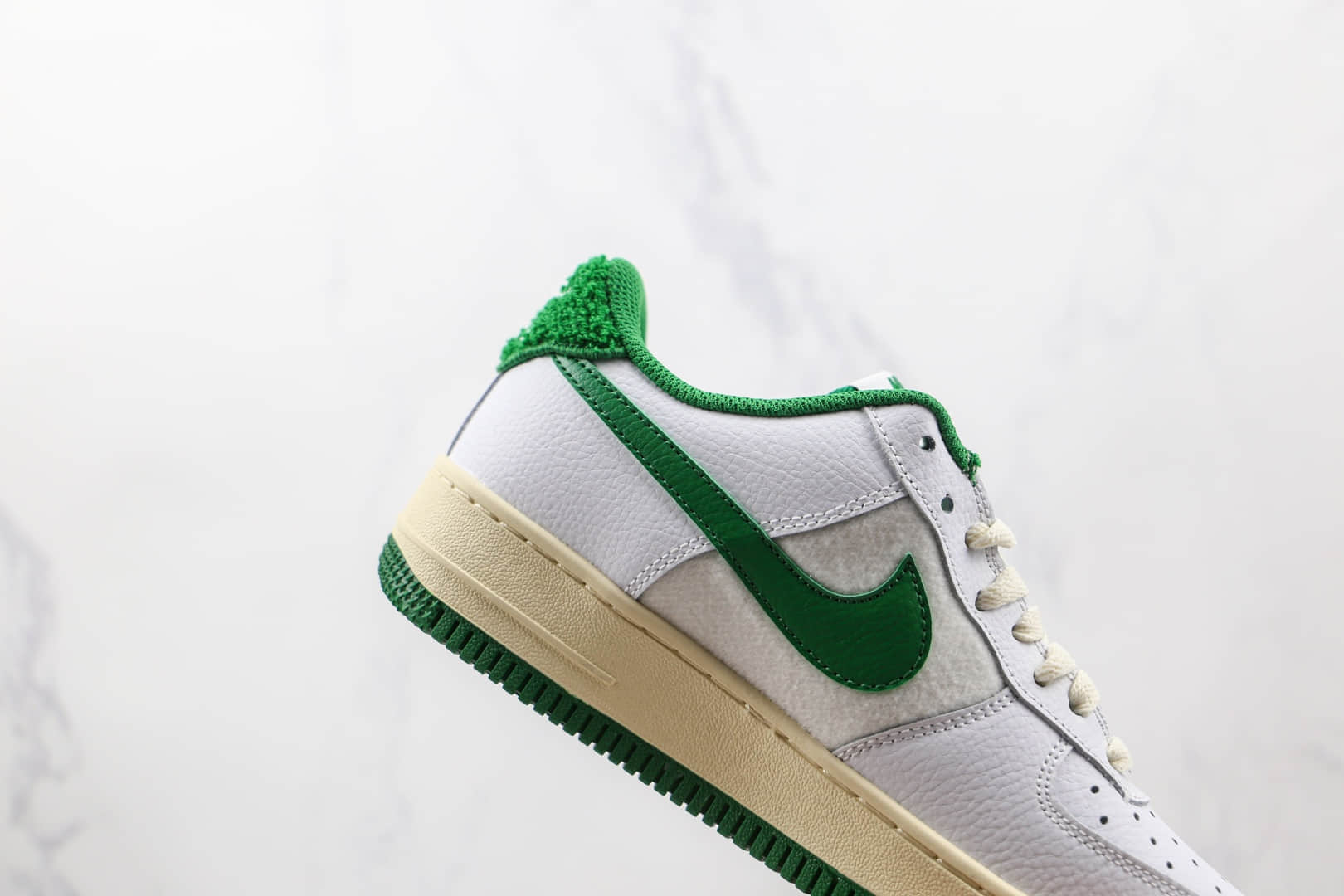 耐克Nike Air Force 1纯原版本低帮空军一号白绿色板鞋内置气垫 货号:DO5220-131