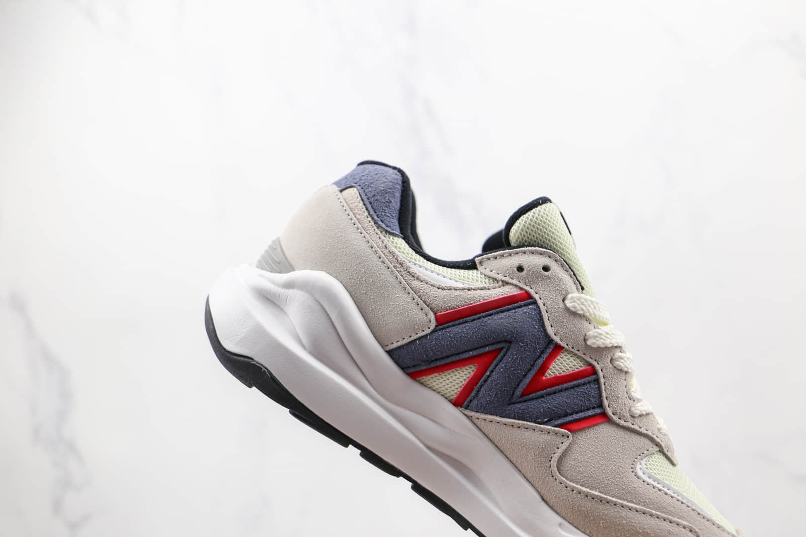 新百伦New Balance 5740纯原版本米灰红色复古老爹鞋原档案数据开发 货号：M5740MA1