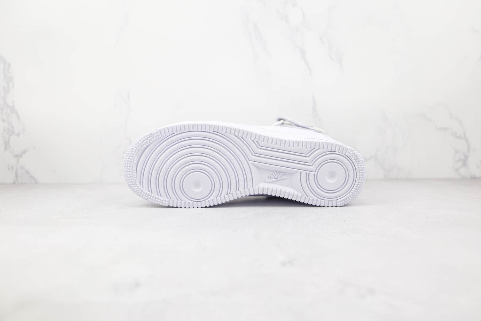 耐克Nike Air Force 1‘07纯原版本中帮空军一号白色3M反光钩板鞋原楦头纸板打造 货号:CU3088-606