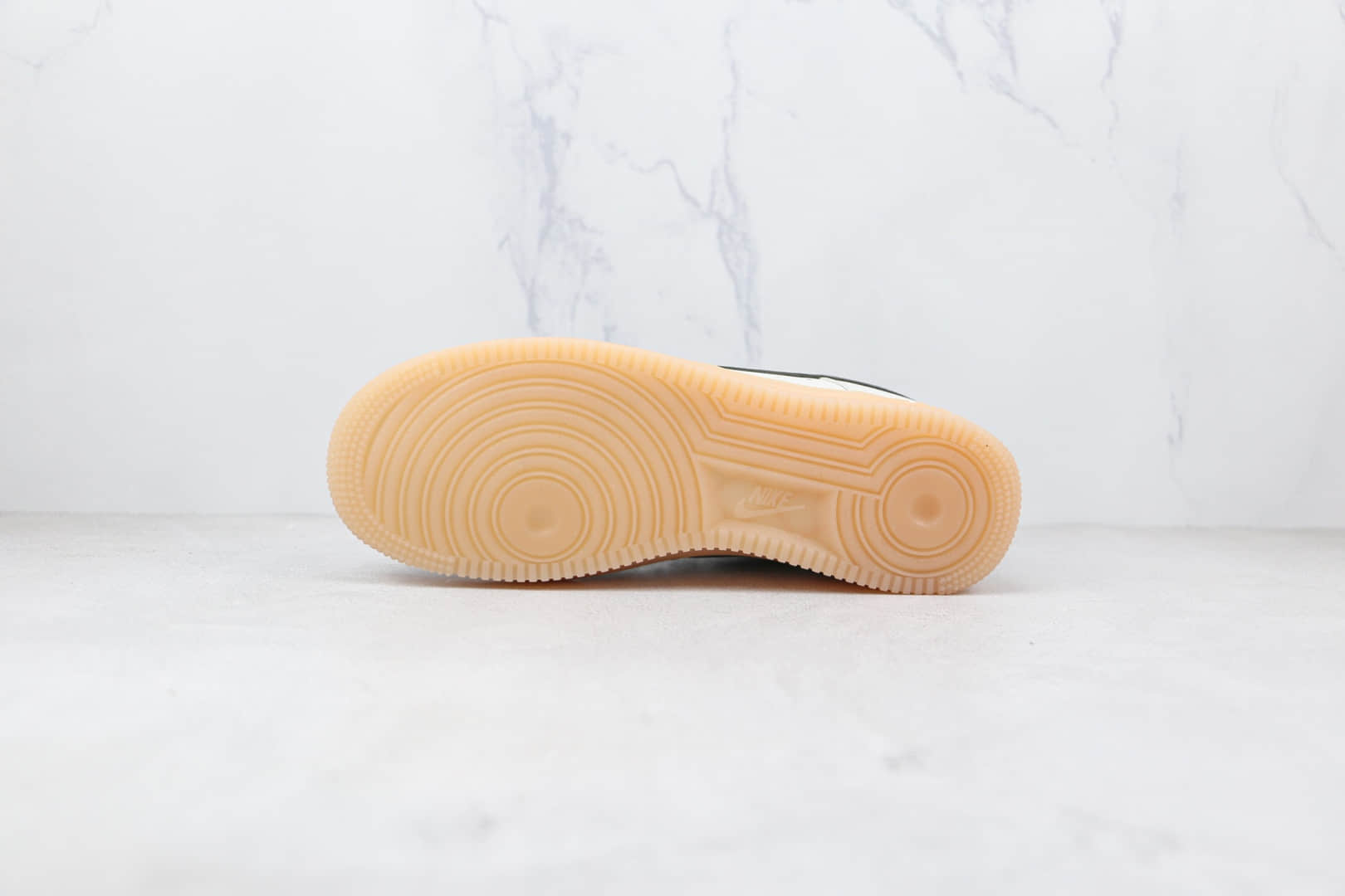 耐克Nike Air Force 1 07纯原版本低帮空军一号白绿色生胶板鞋原档案数据开发 货号:CJ1608-100