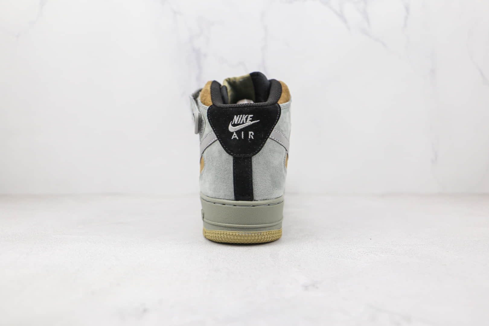 耐克Nike Air Force 1 Low Christmas纯原版本中帮空军一号圣诞节限定配色板鞋原盒原标 货号:CQ5059-118