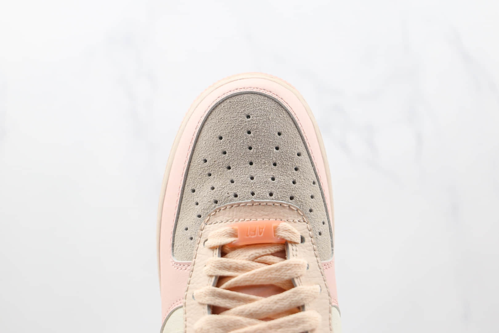 耐克Nike Air Force 1纯原版本低帮空军一号少女粉色拼色板鞋内置气垫 货号：896185-603