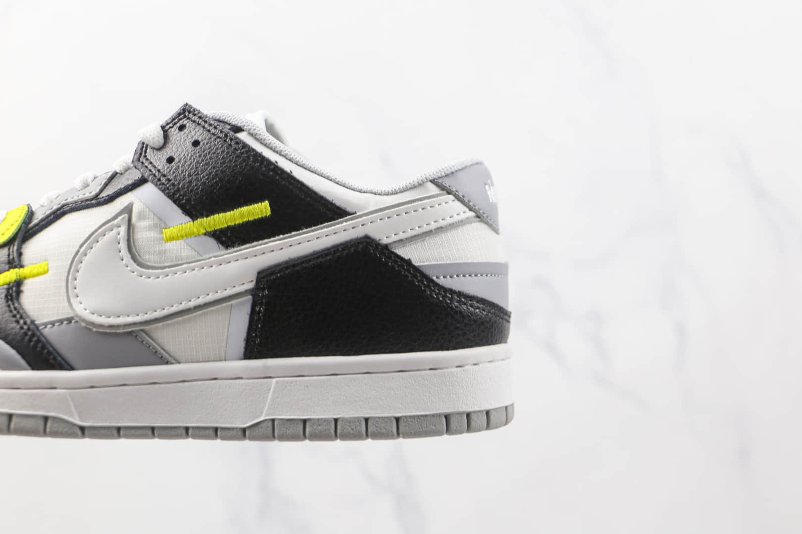 耐克Nike Dunk Scrap纯原版本低帮DUNK黑灰色缝合怪板鞋原档案数据开发 货号：DC9723-001