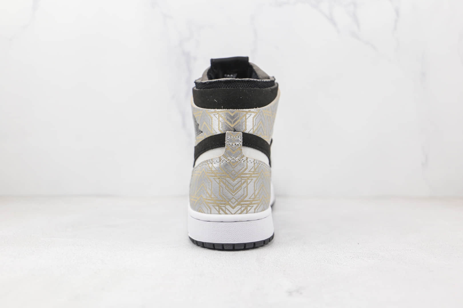 乔丹Air Jordan 1 Zoom CMFT Gold Laser纯原版本高帮AJ1黑金镭射板鞋原楦头纸板打造 货号：DQ0659-800